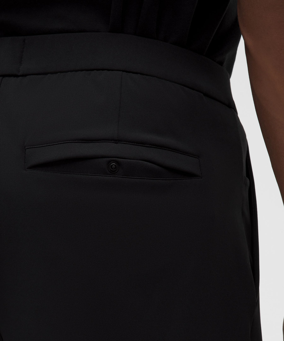 Men's Daydrift Relaxed-Fit Pleated Trouser ShorterNo Belt Loops