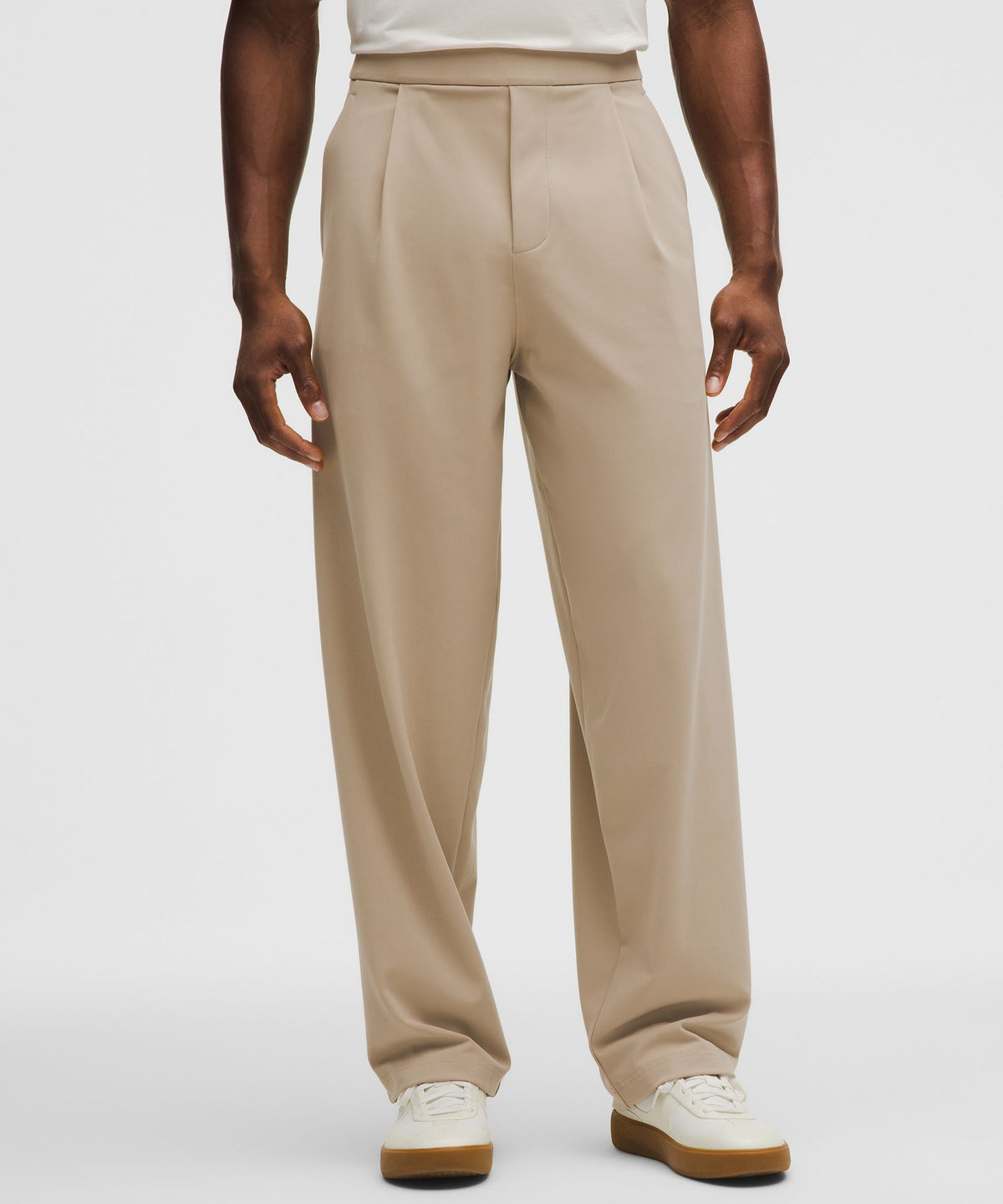 Men's Daydrift Relaxed-Fit Pleated Trouser RegularNo Belt Loops