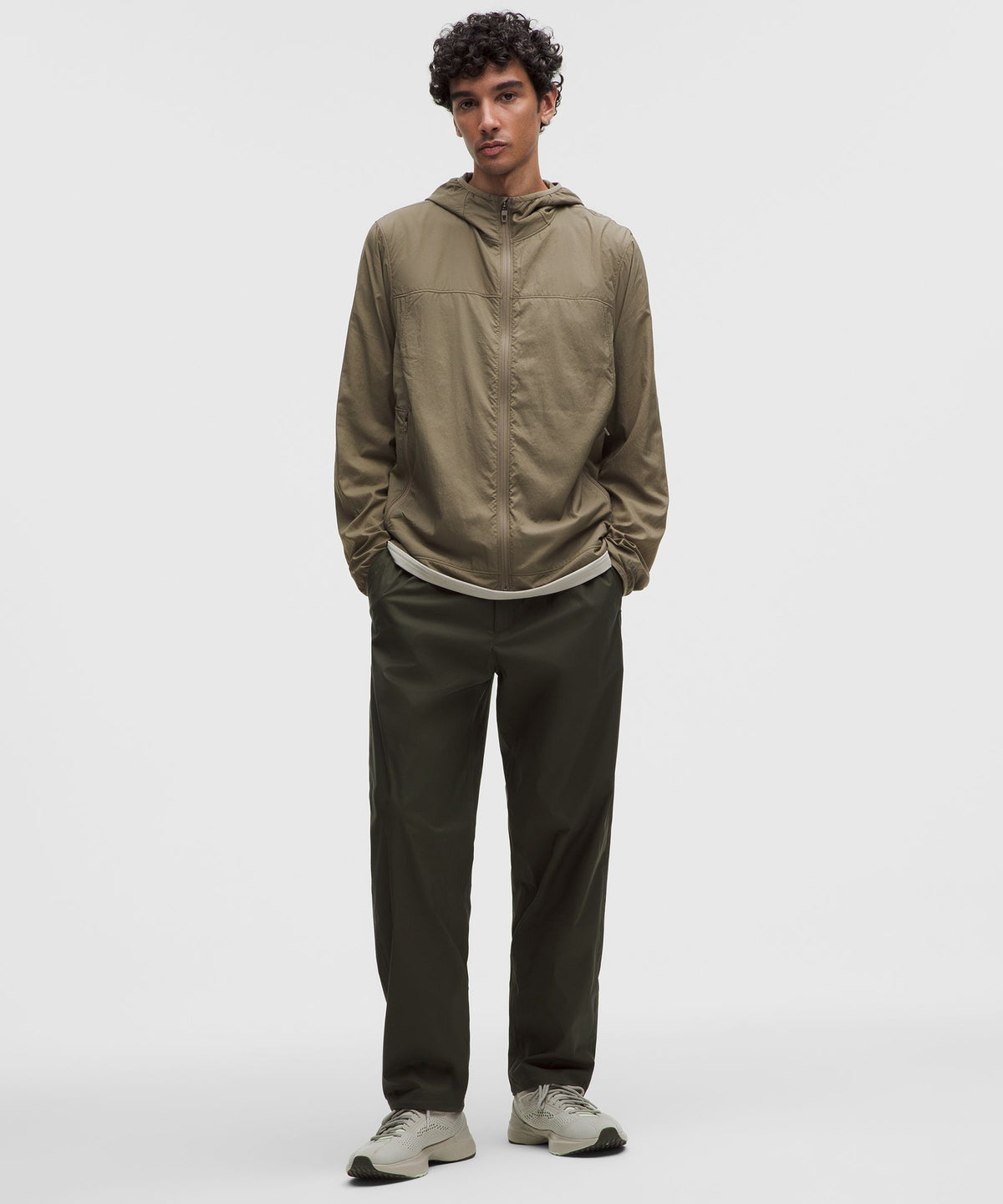 Zero Tucks Relaxed-Fit PantRegular