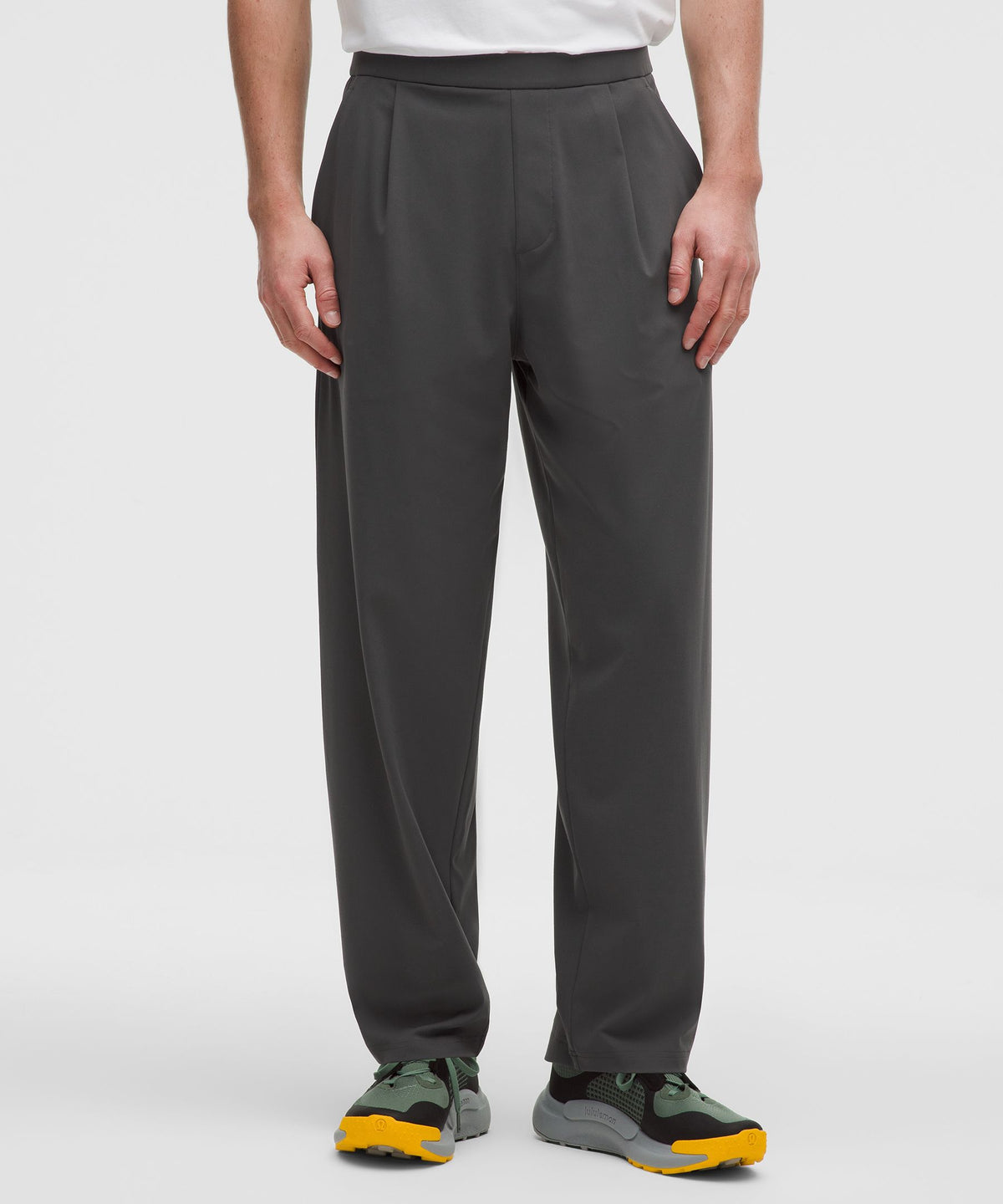 Men's Daydrift Relaxed-Fit Pleated Trouser TallNo Belt Loops