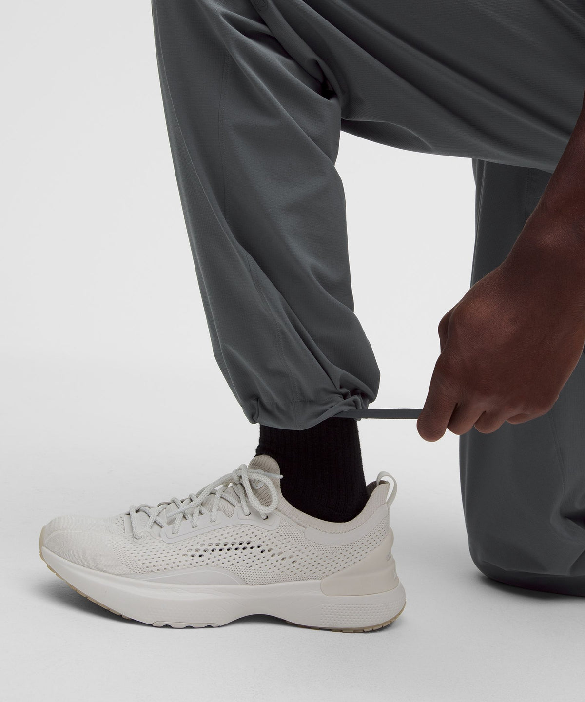 Zero Tucks Ripstop Relaxed-Fit PantRegular