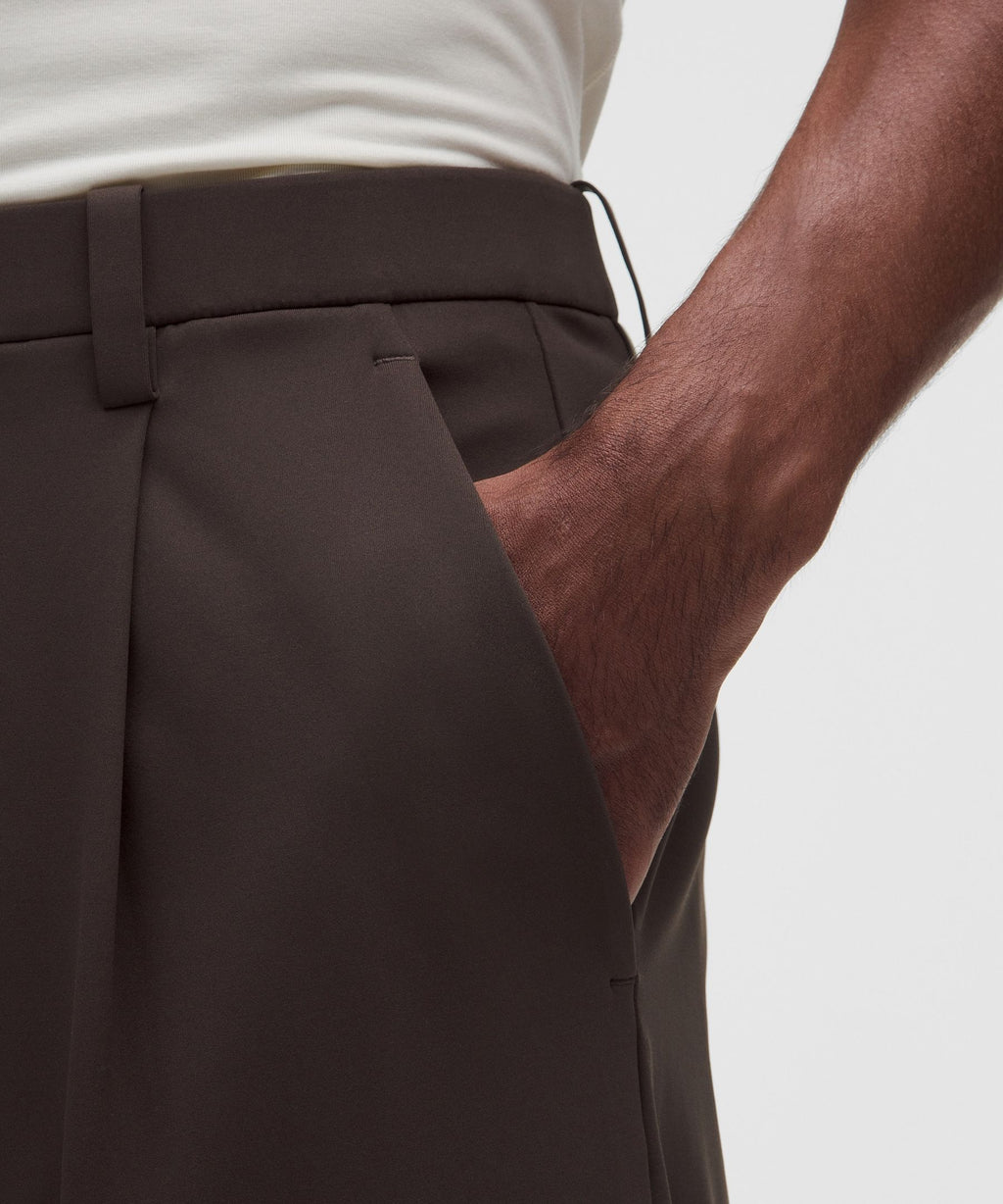Men's Daydrift Relaxed-Fit Pleated TrouserRegular