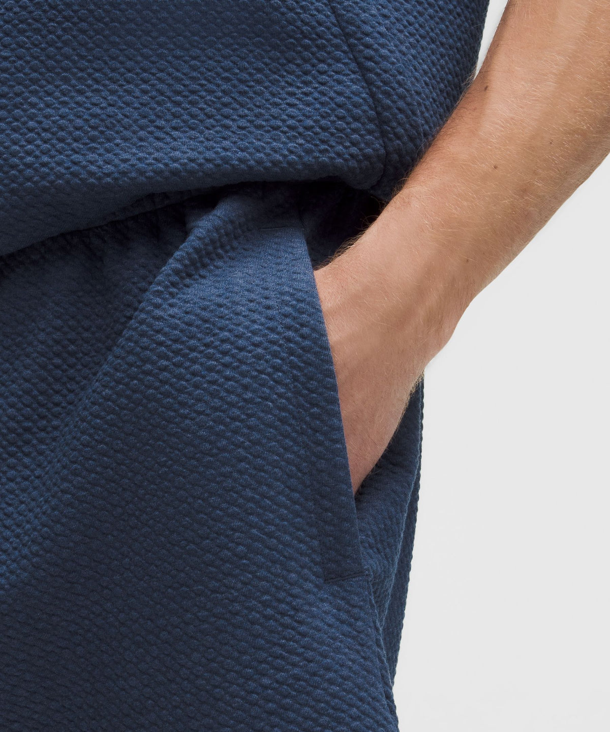Ease The Day Short 7"