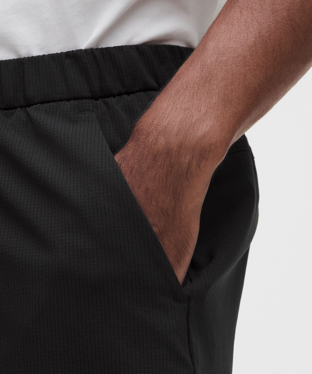 ABC WovenAir Pull-On Short 5"
