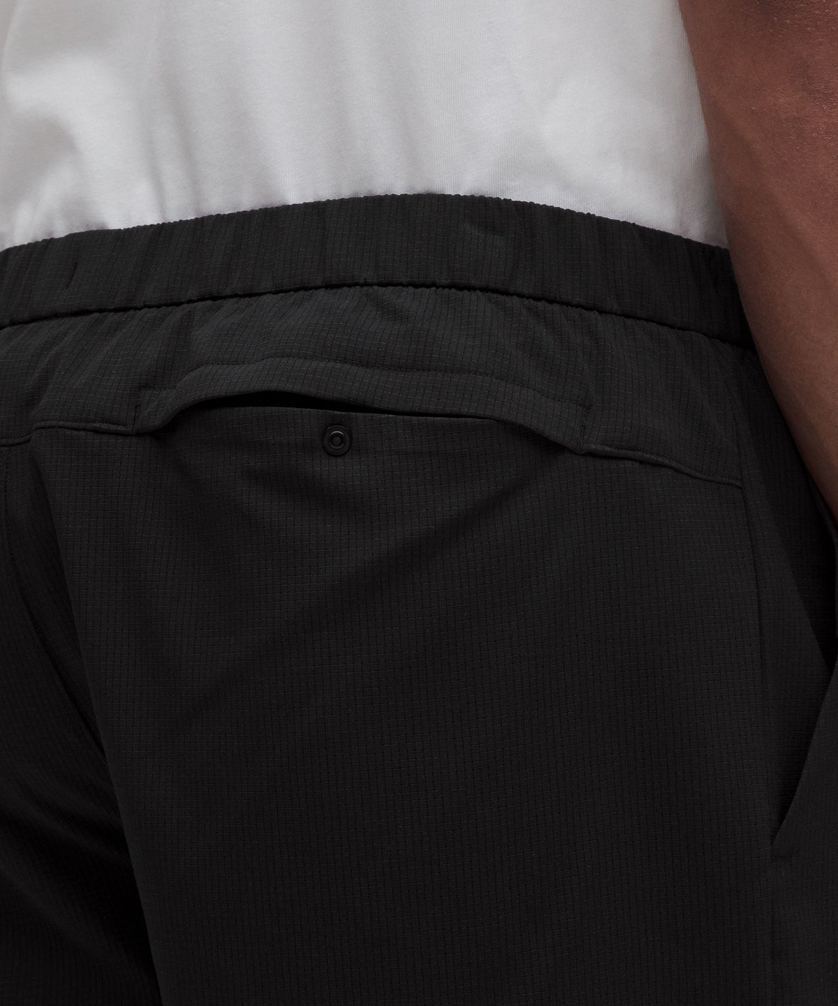 ABC WovenAir Pull-On Short 5"
