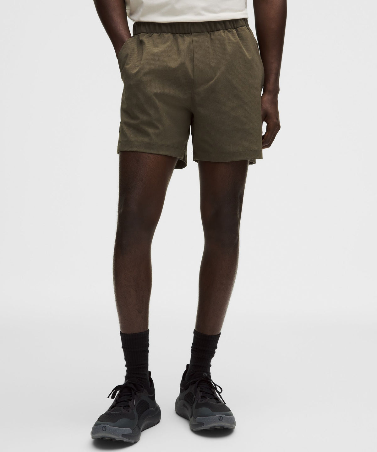 ABC WovenAir Pull-On Short 5"