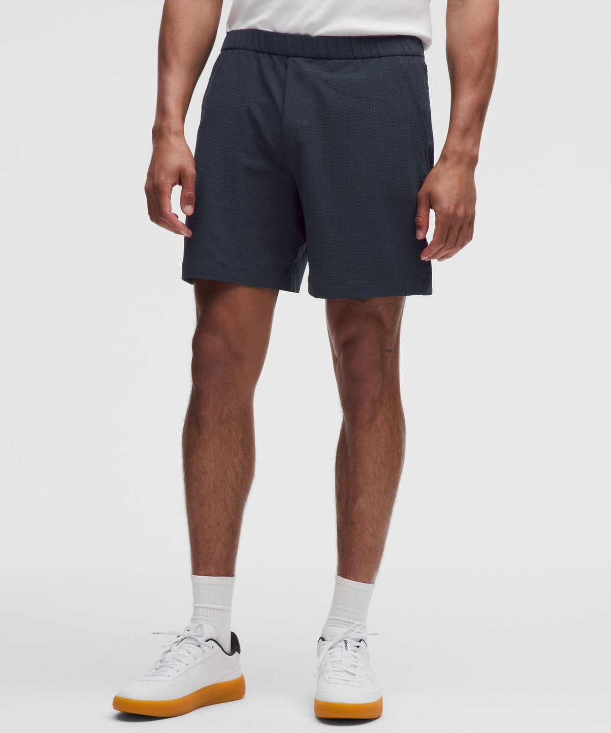 ABC Textured WovenAir Pull-On Short 7"