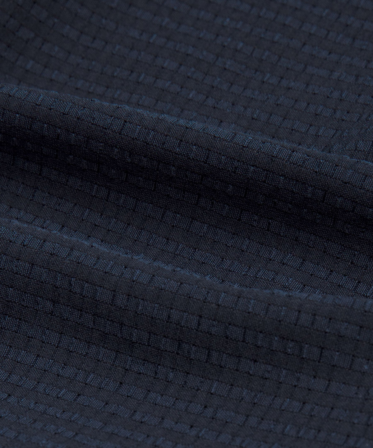 ABC Textured WovenAir Pull-On Short 7"