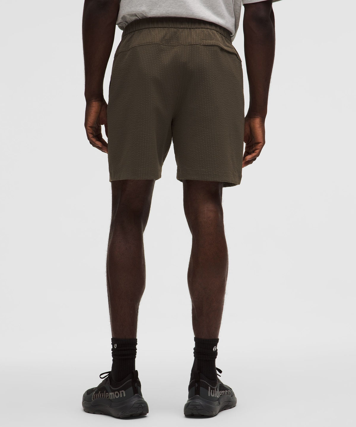 ABC Textured WovenAir Pull-On Short 7"
