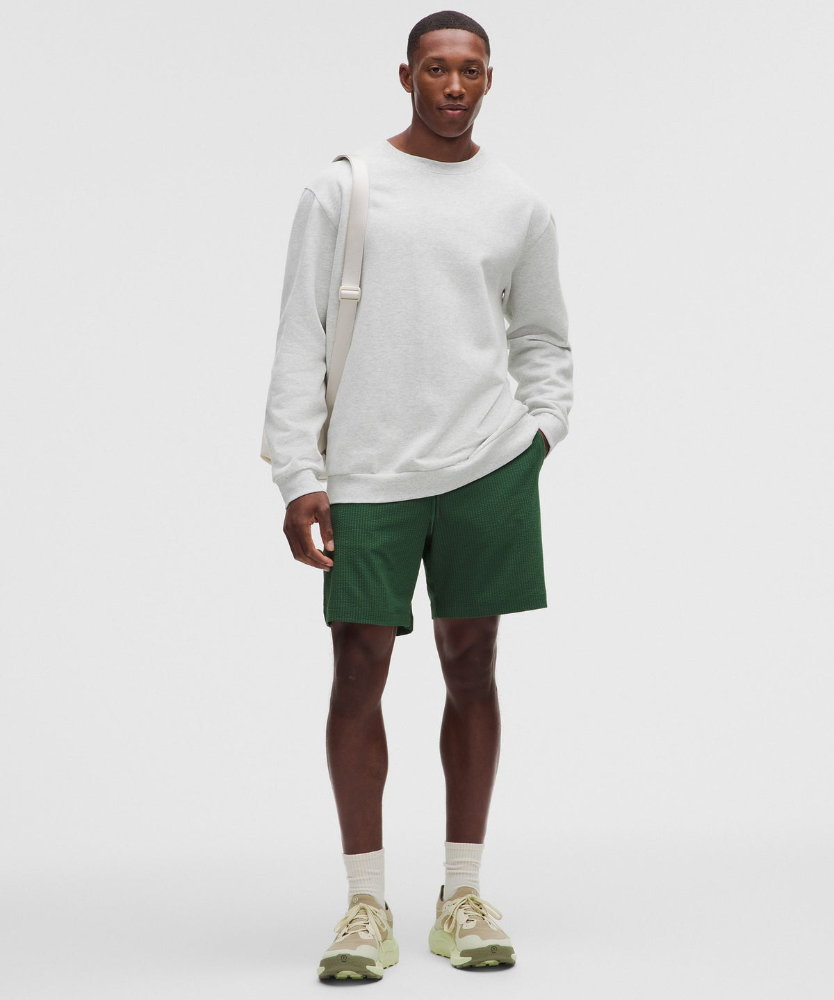 ABC Textured WovenAir Pull-On Short 7"