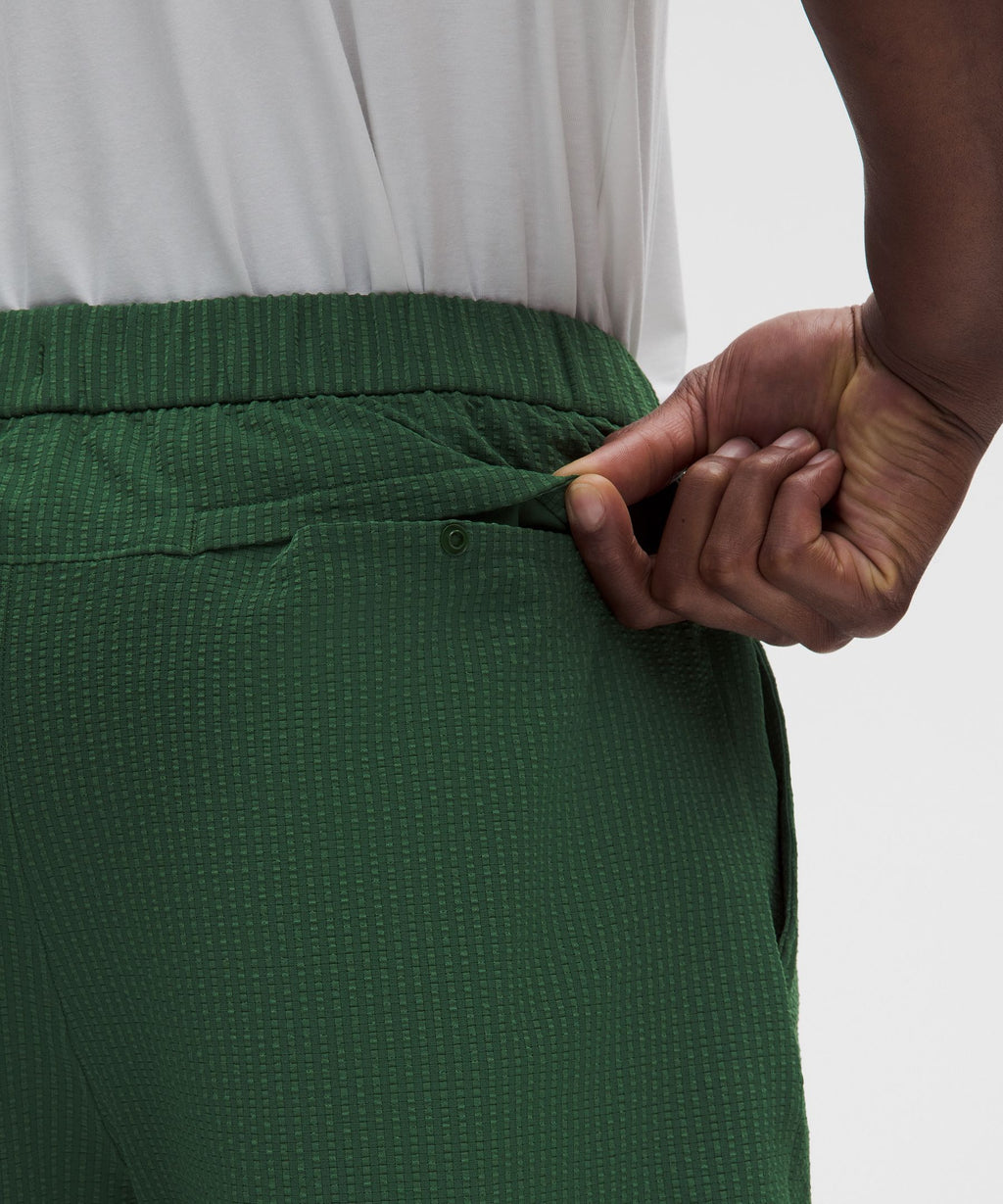 ABC Textured WovenAir Pull-On Short 7"