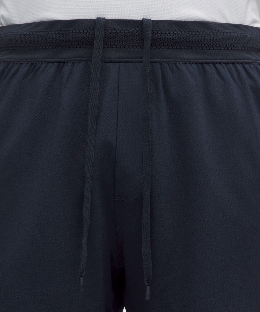 Mesh-Panelled Tennis Short 7"