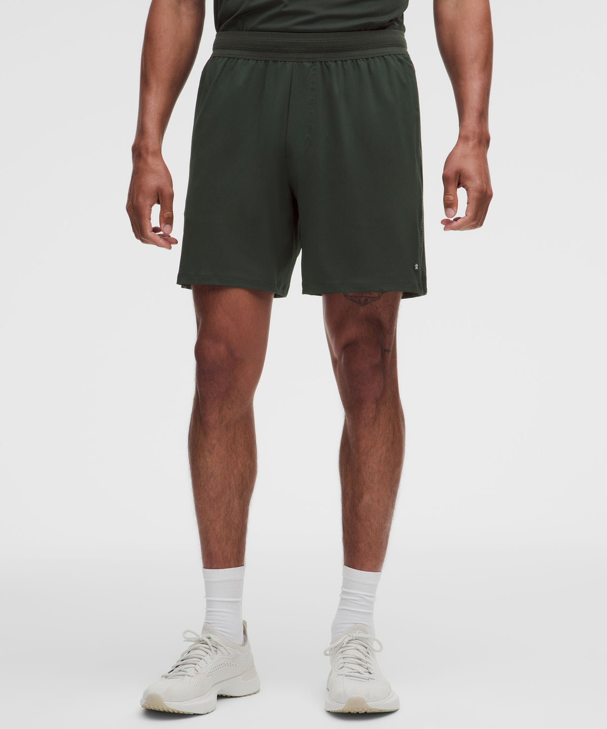Mesh-Panelled Tennis Short 7"