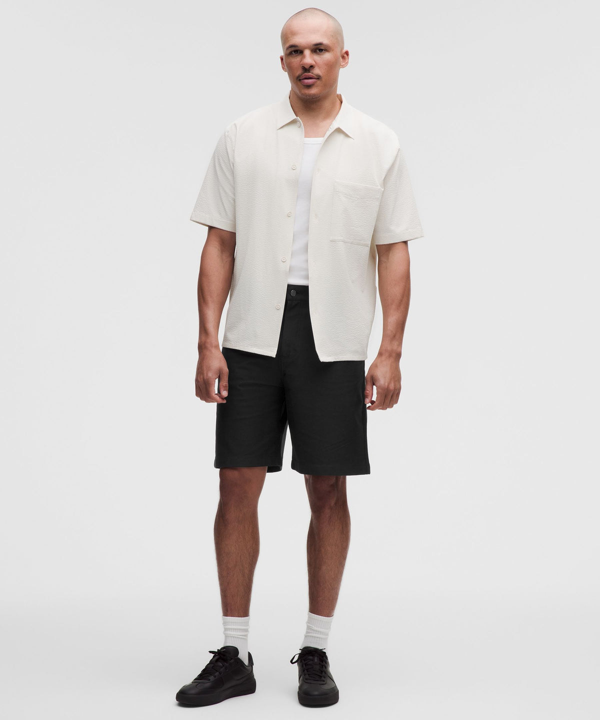 EasyFive Relaxed-Fit Short 9"