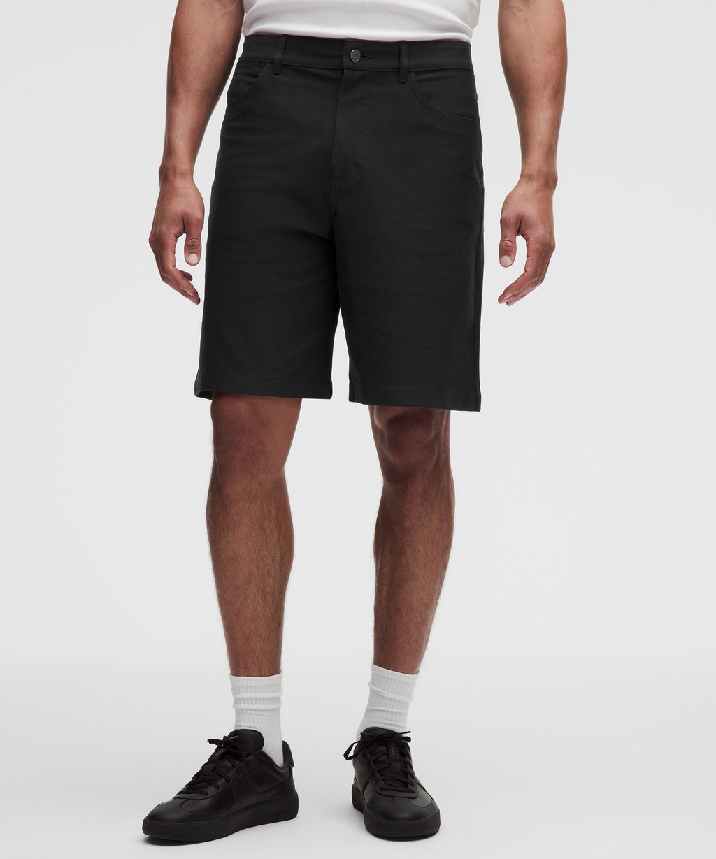 EasyFive Relaxed-Fit Short 9"