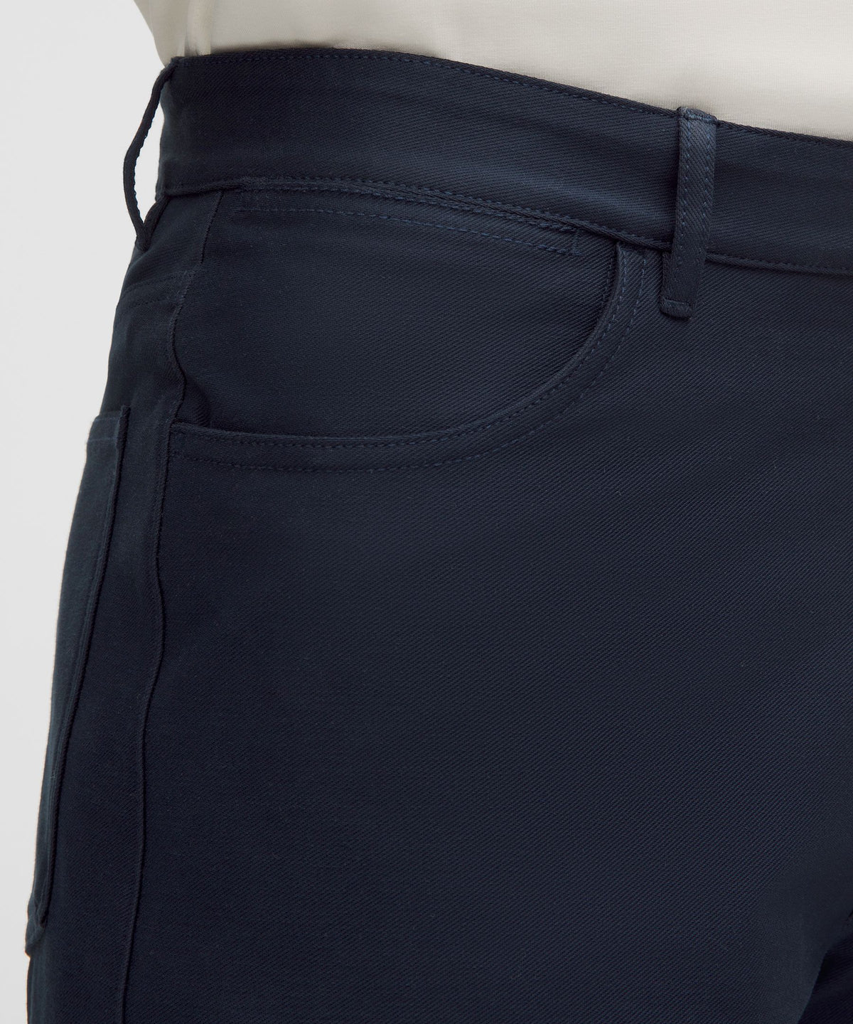 EasyFive Relaxed-Fit Short 9"