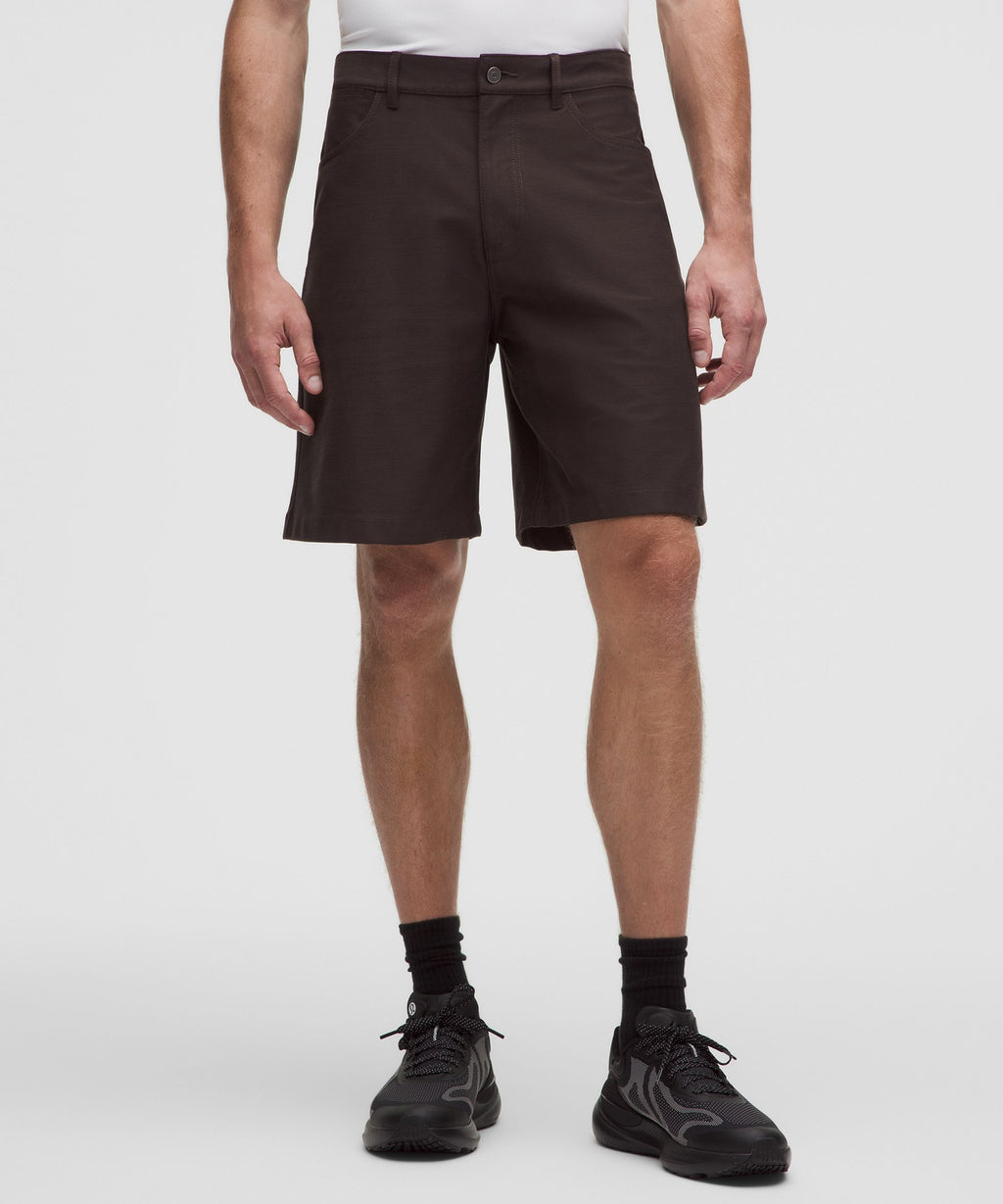 EasyFive Relaxed-Fit Short 9"