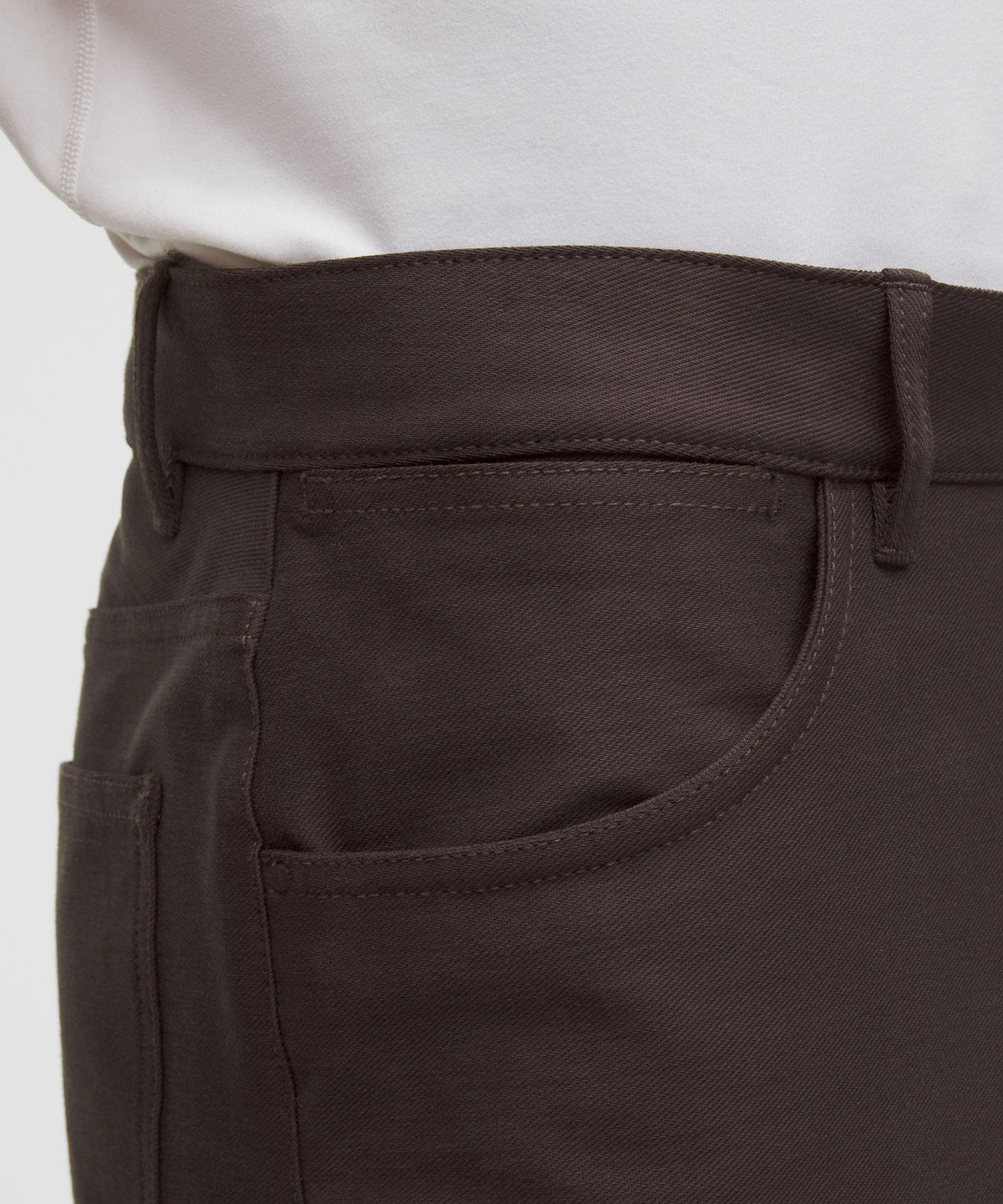 EasyFive Relaxed-Fit Short 9"