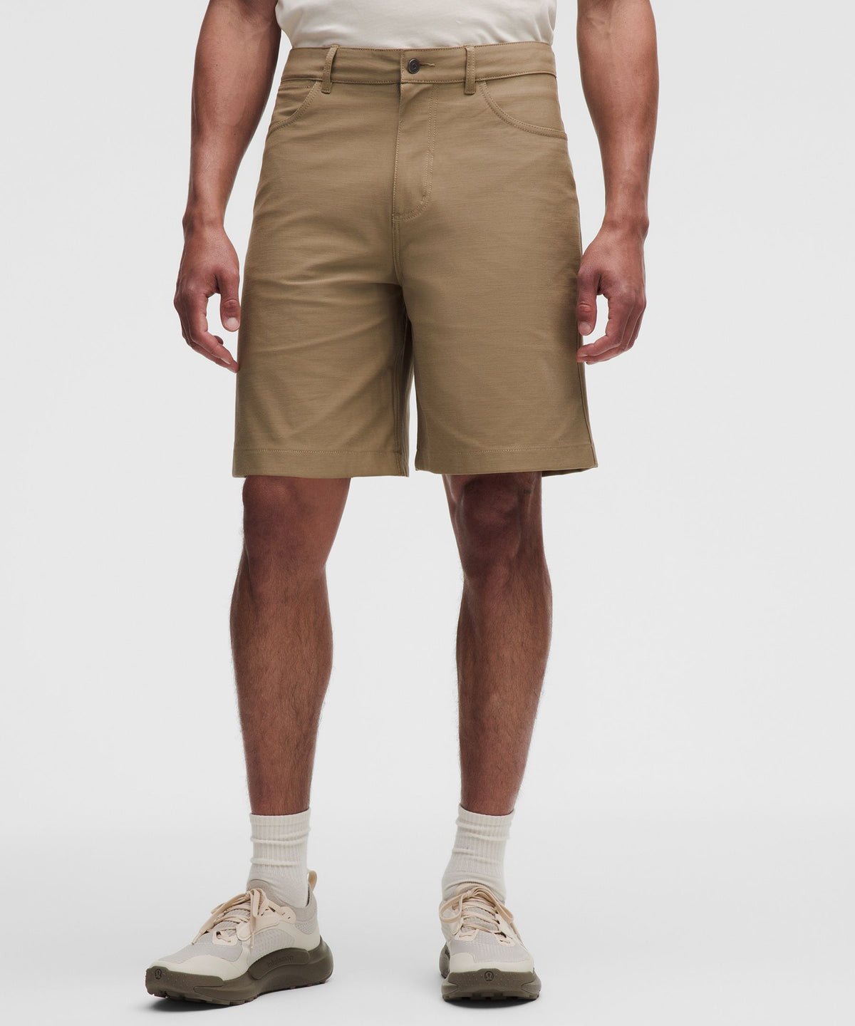 EasyFive Relaxed-Fit Short 9"