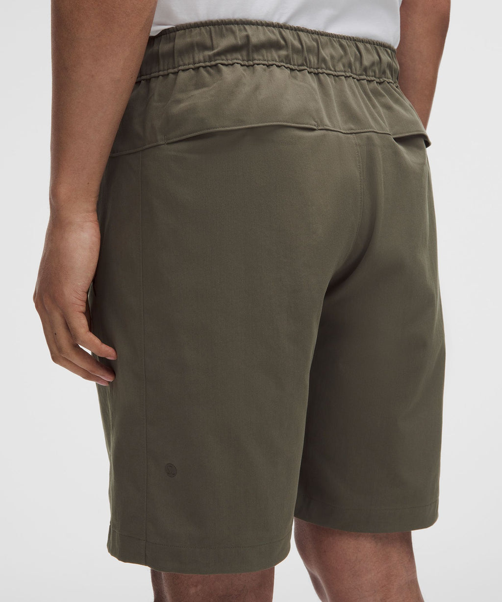 Unshaken Relaxed Pull-On Short 9"