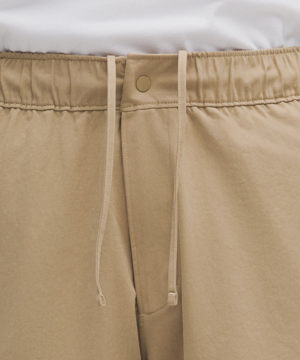 Unshaken Relaxed Pull-On Short 9"