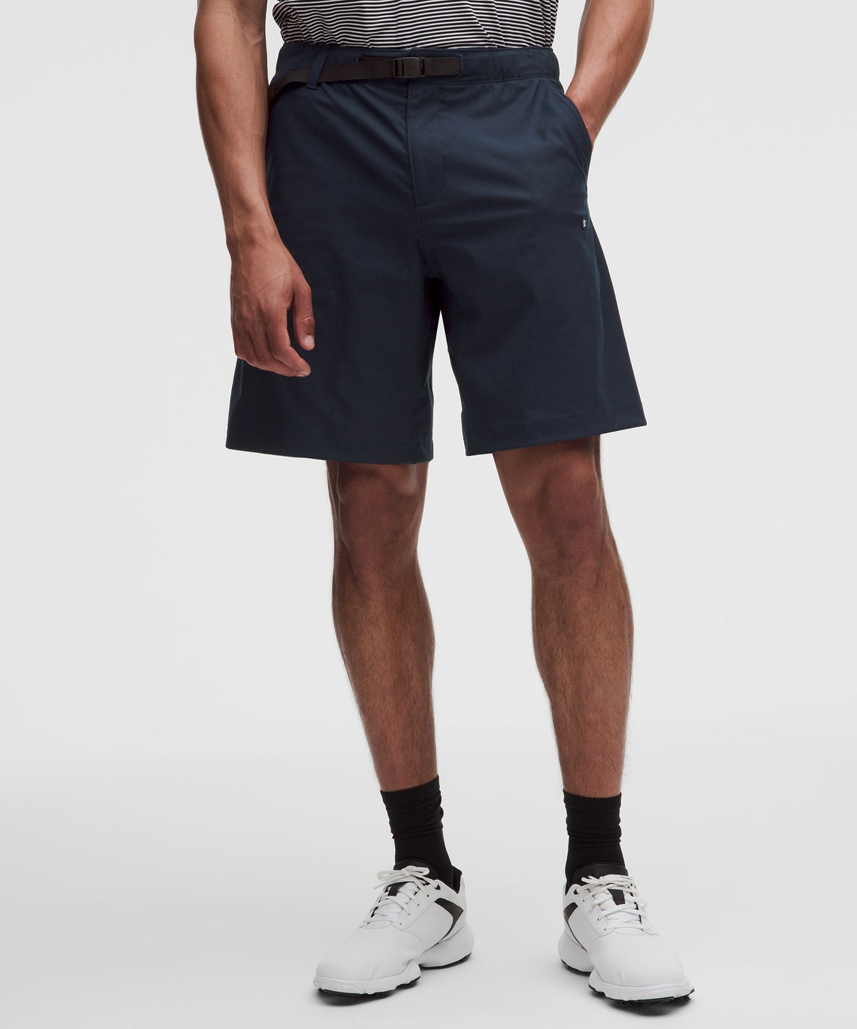 Stretch Twill Relaxed-Fit Golf Short 9"