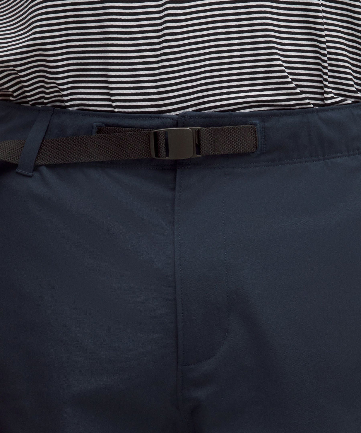 Stretch Twill Relaxed-Fit Golf Short 9"