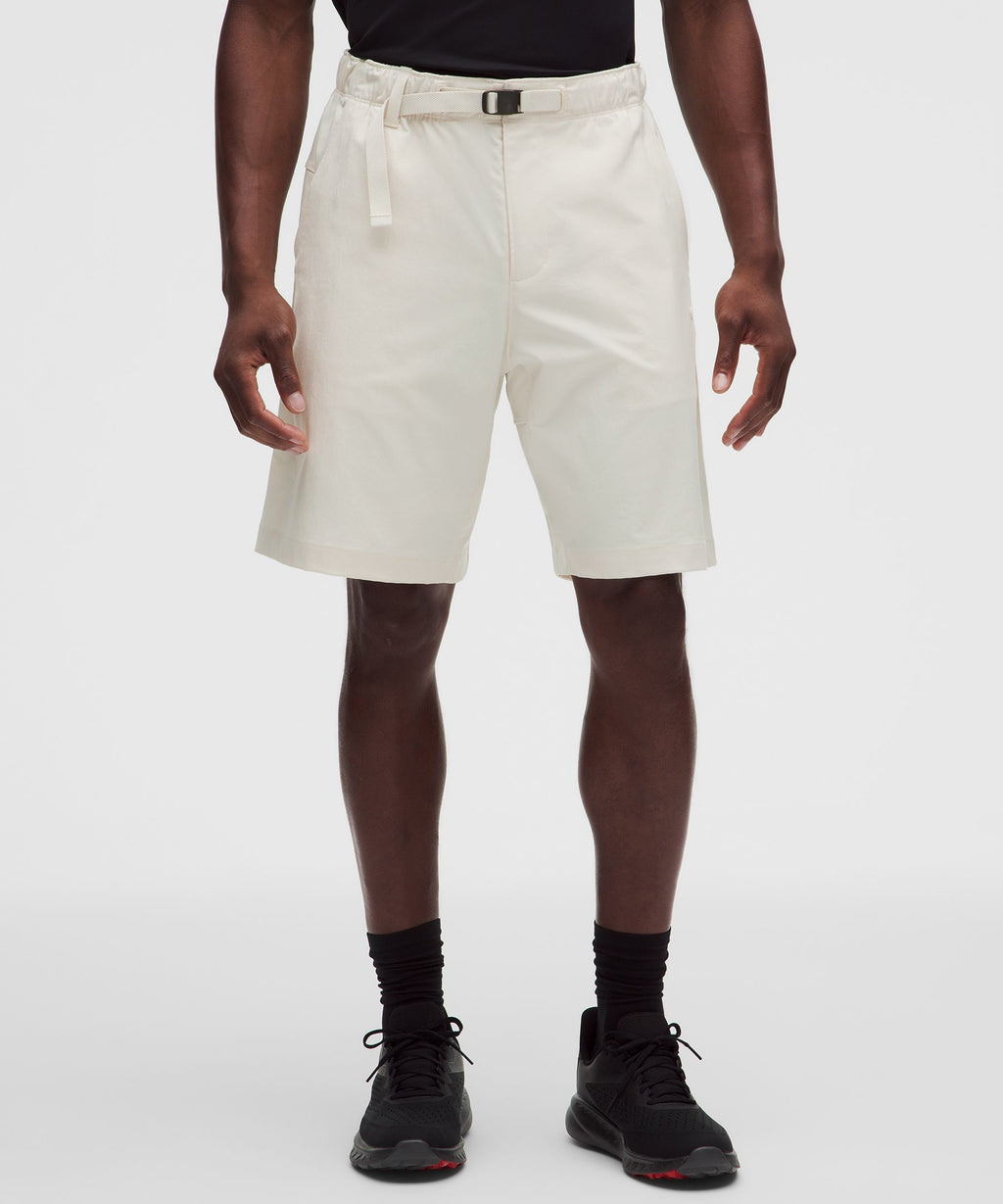 Stretch Twill Relaxed-Fit Golf Short 9"
