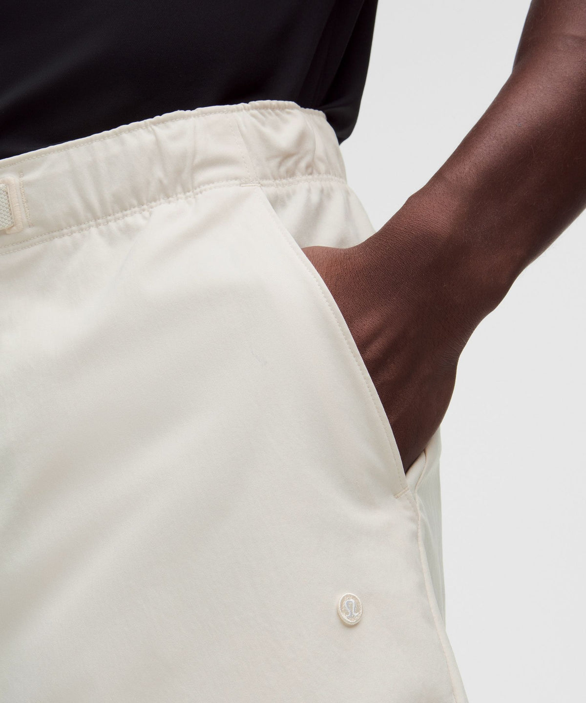 Stretch Twill Relaxed-Fit Golf Short 9"