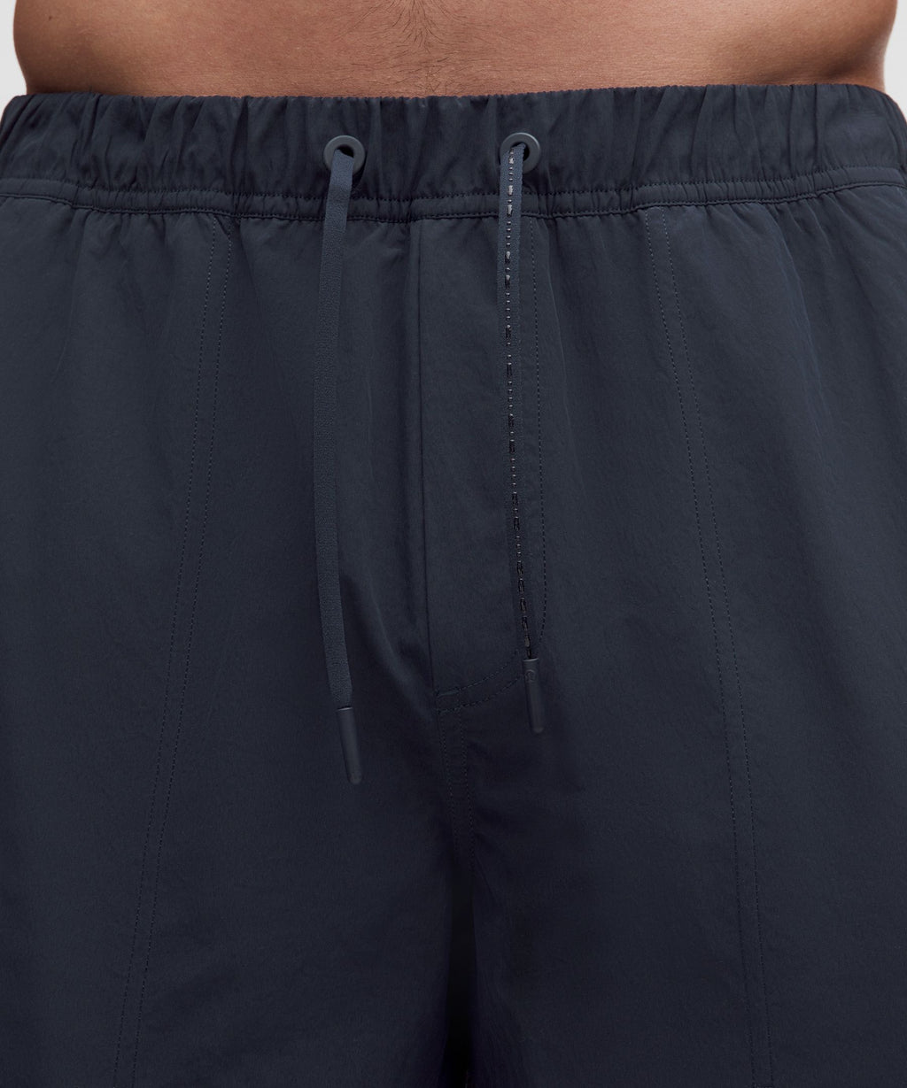 Beach to Trail Lined Short 5"