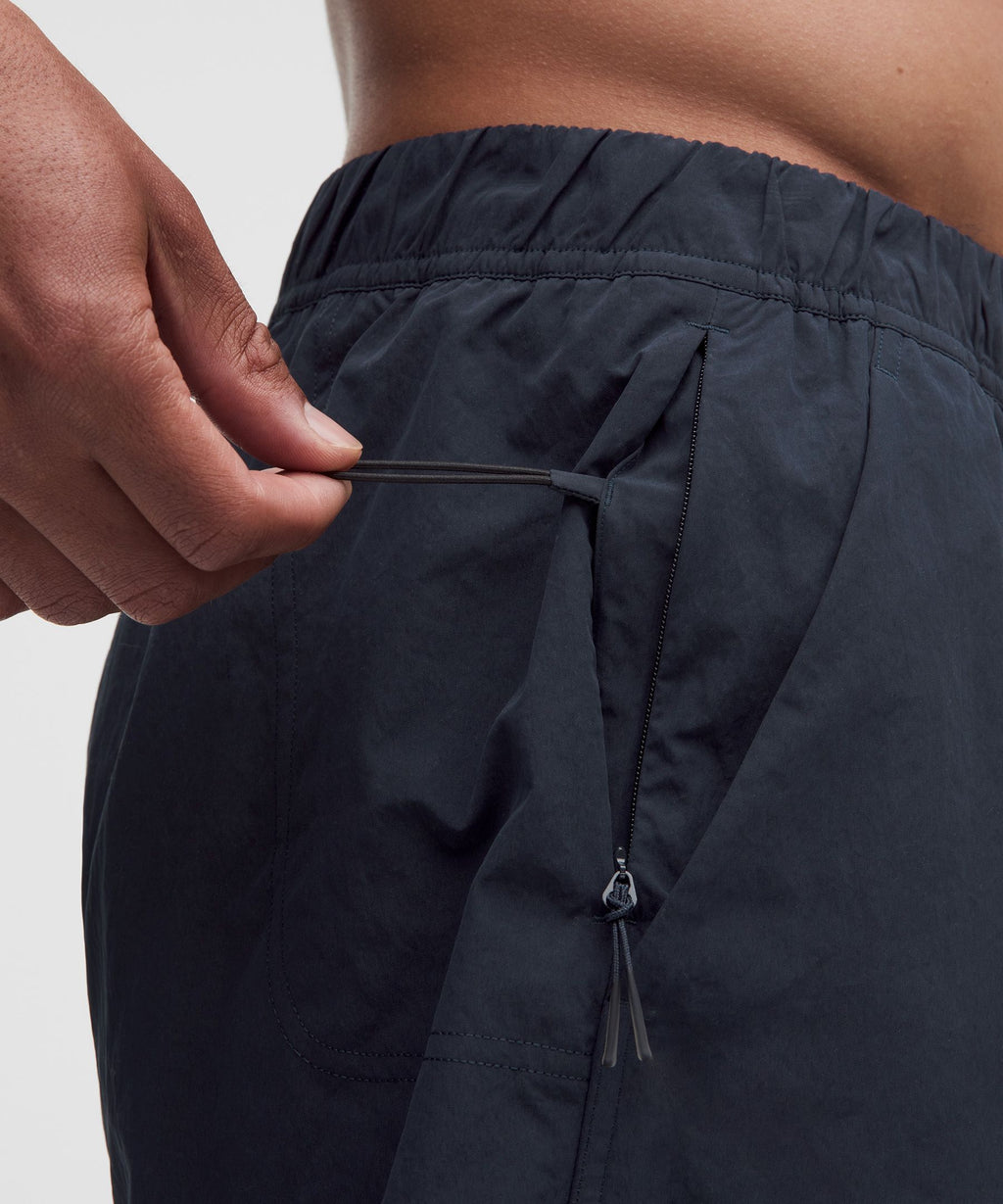 Beach to Trail Lined Short 5"