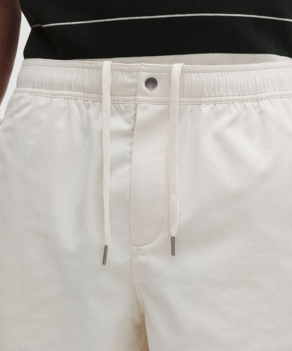 Unshaken Flight Short 9"
