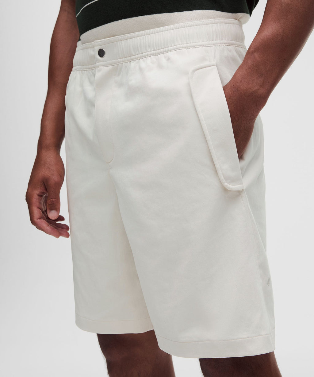Unshaken Flight Short 9"