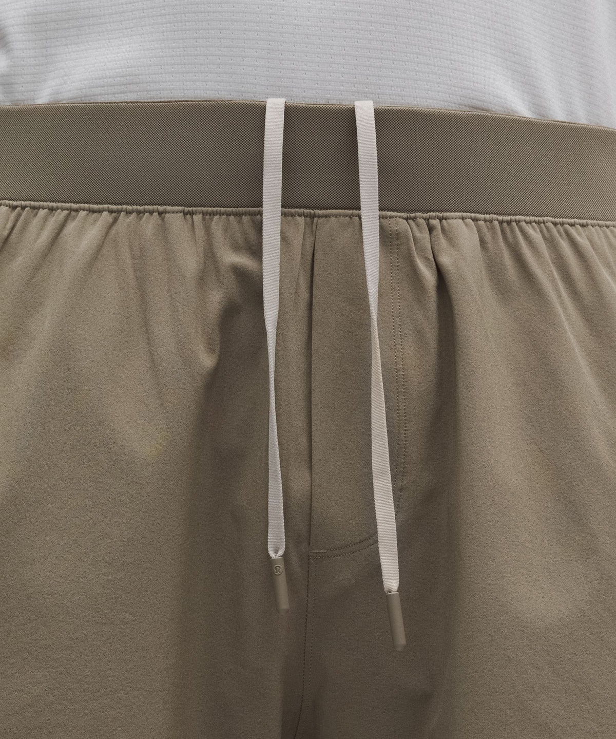 Lightweight Mesh-Pannelled Tennis Short 7"