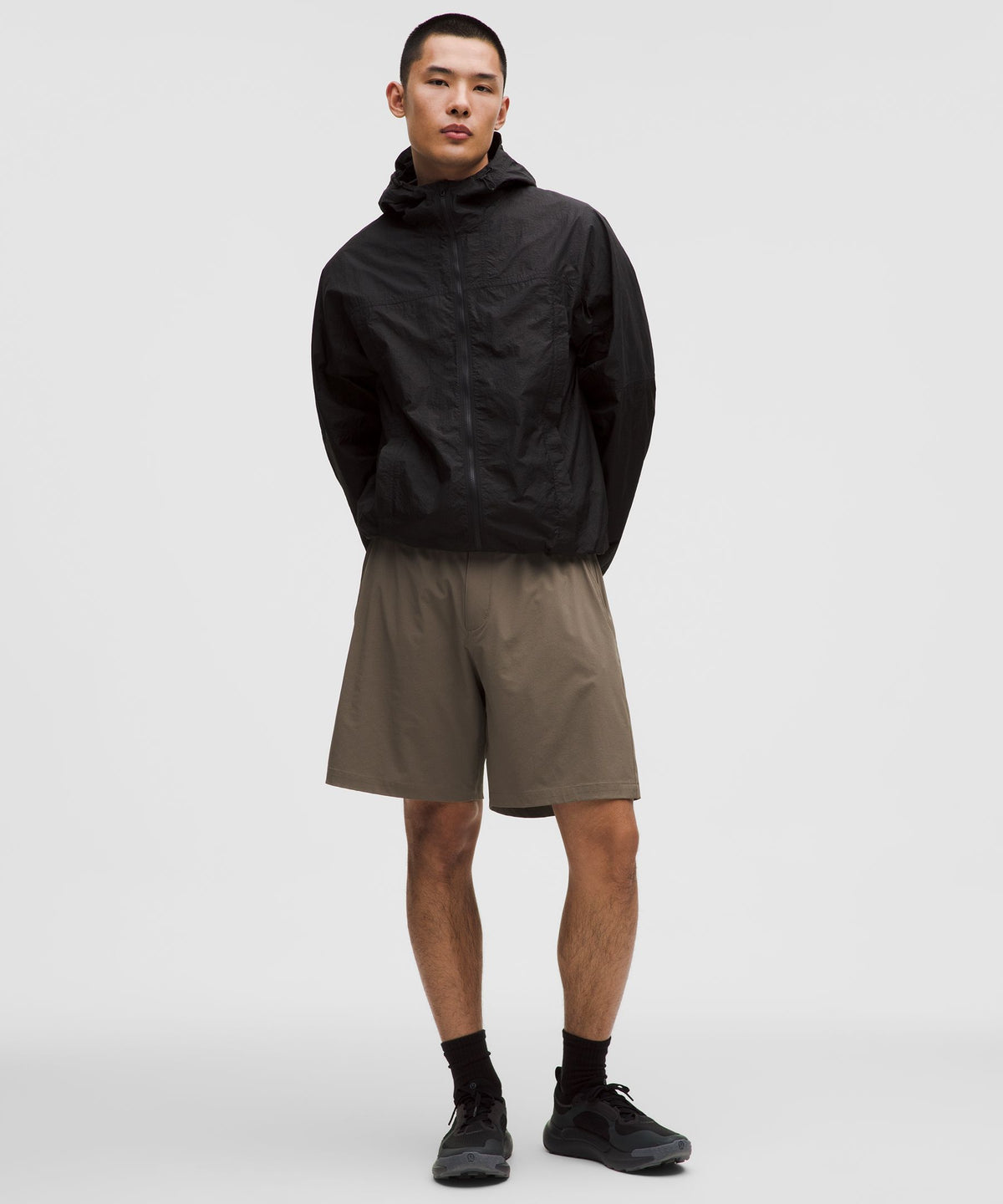 Zero Tucks Relaxed-Fit Short 8"