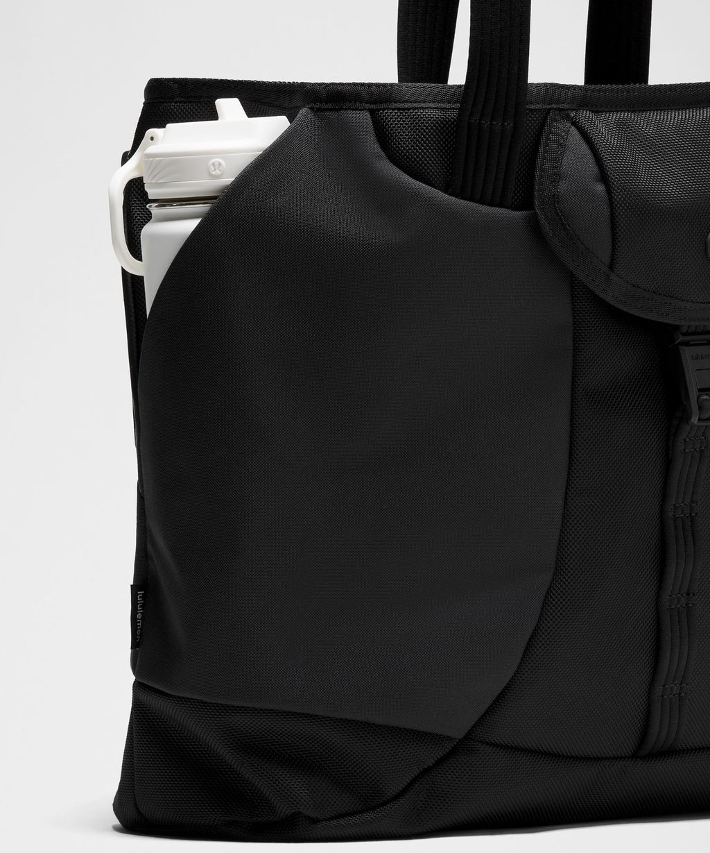 Daily Dispatch Tote Bag 16L