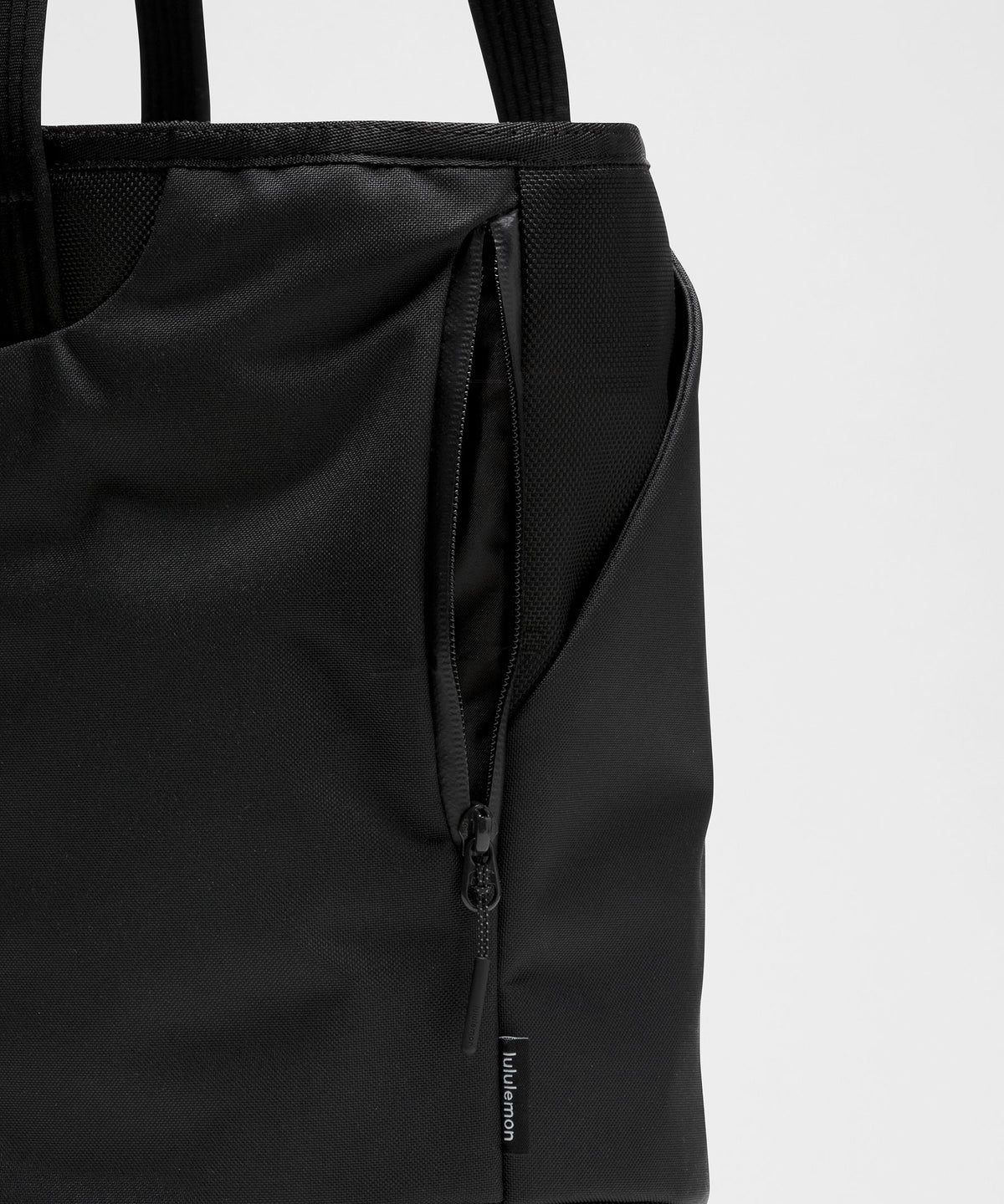 Daily Dispatch Tote Bag 16L