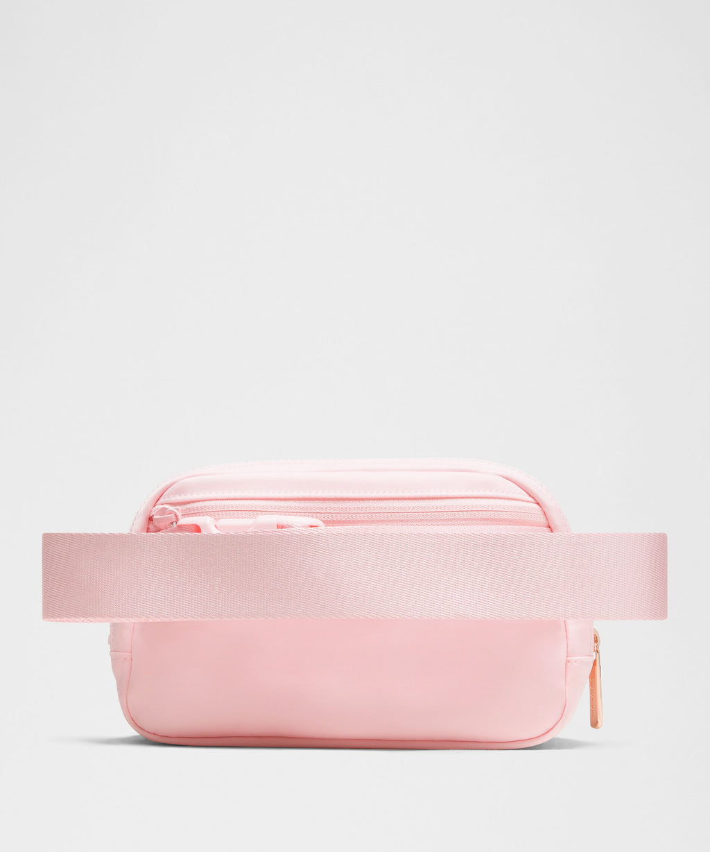 Everywhere Belt Bag 1L