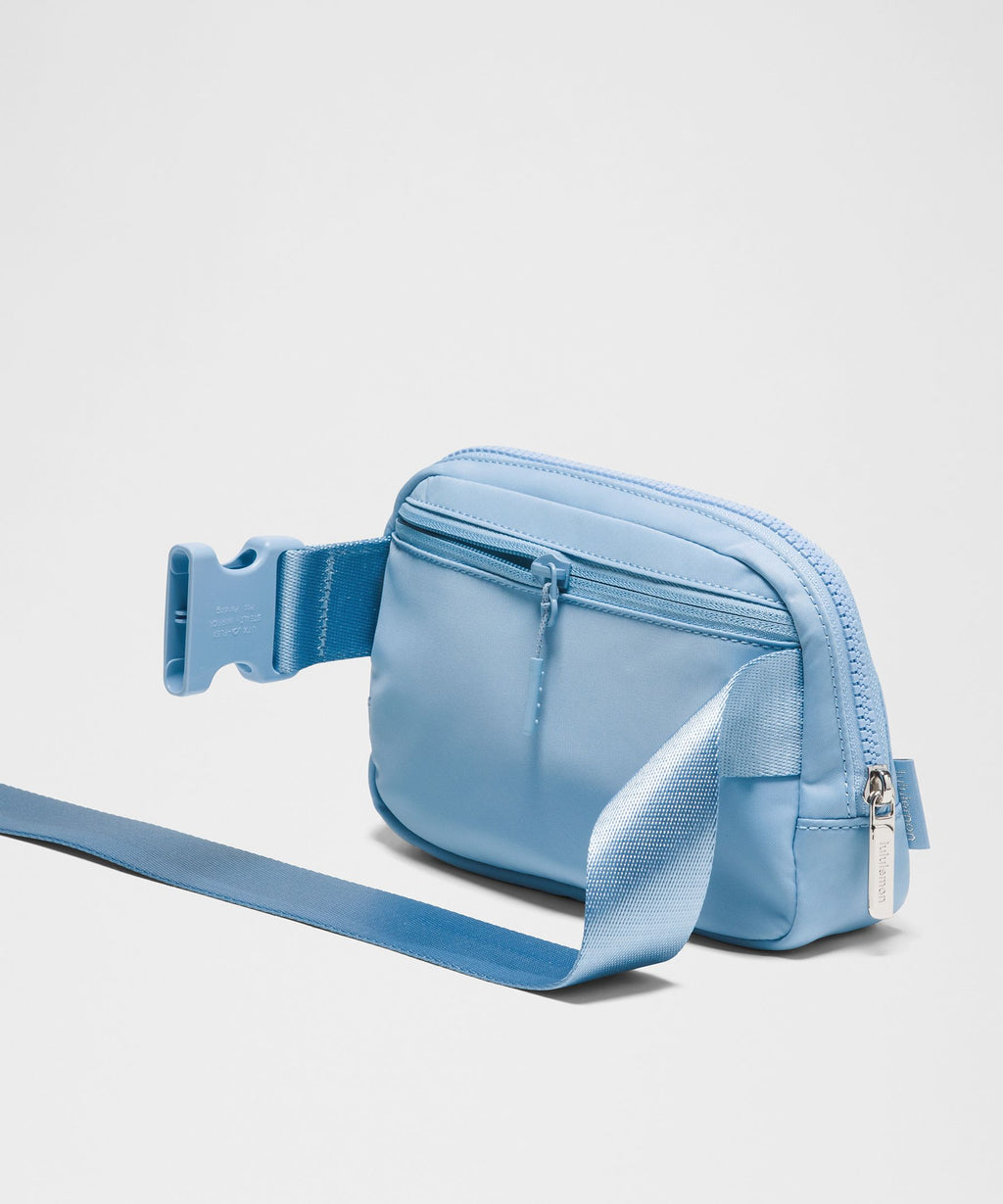 Everywhere Belt Bag 1L