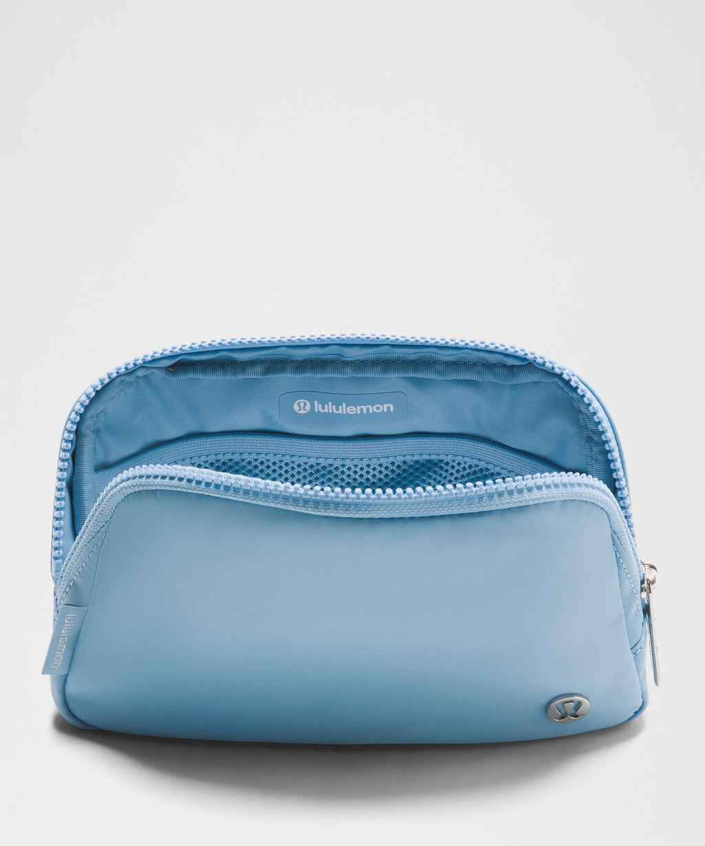 Everywhere Belt Bag 1L
