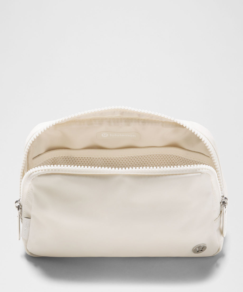 Everywhere Belt Bag Large 2L