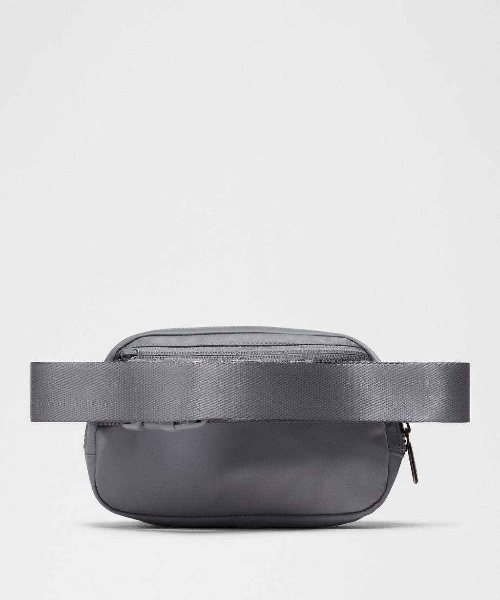Everywhere Belt Bag with Long Strap 1L