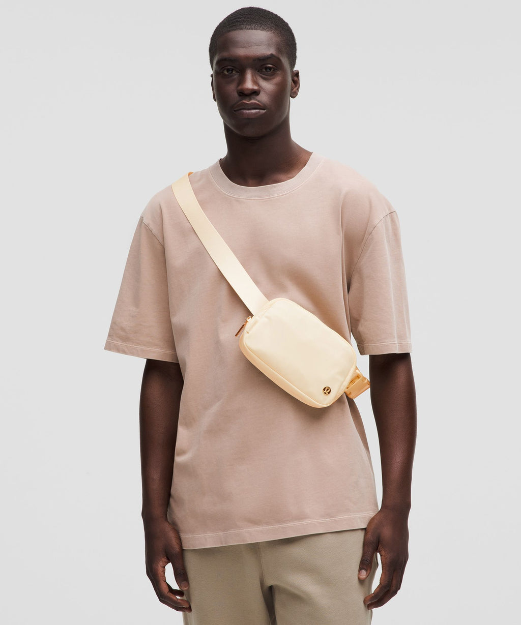 Everywhere Belt Bag with Long Strap 1L