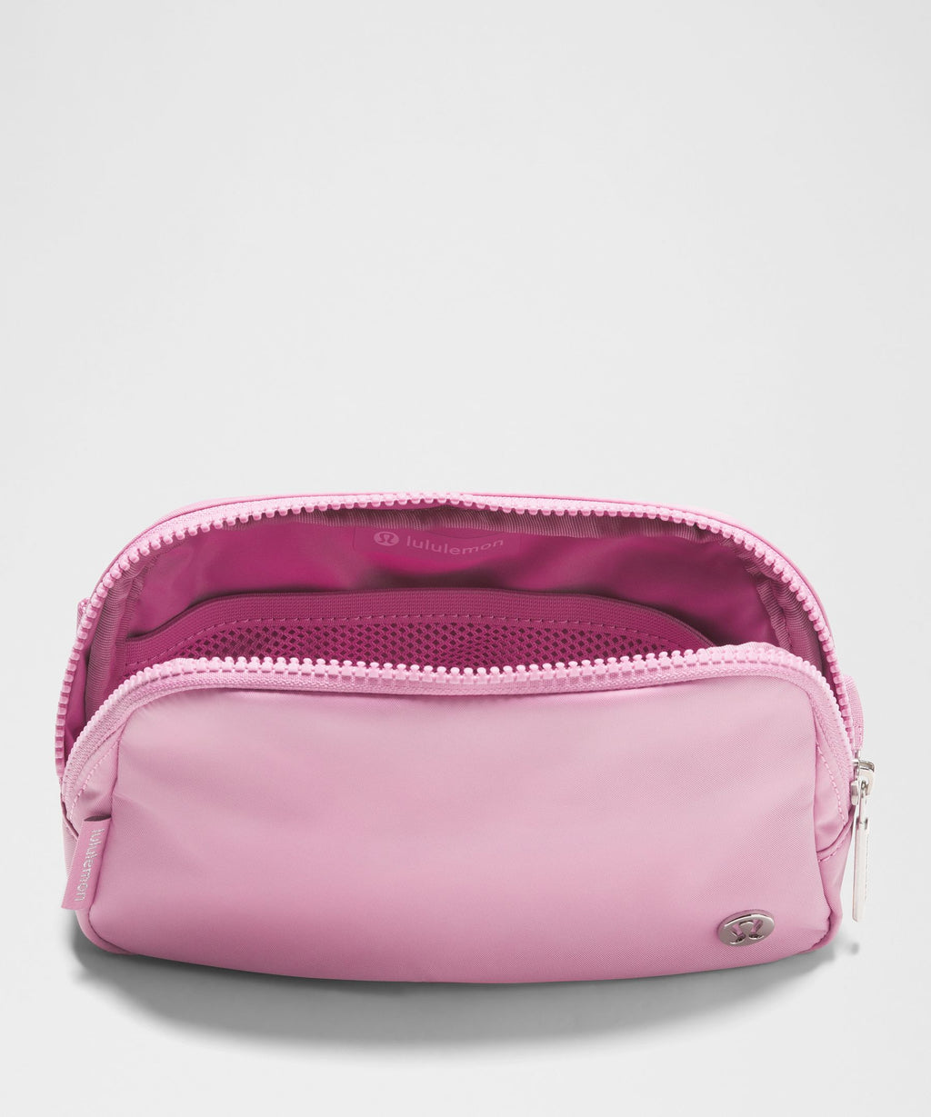 Everywhere Belt Bag with Long Strap 1L
