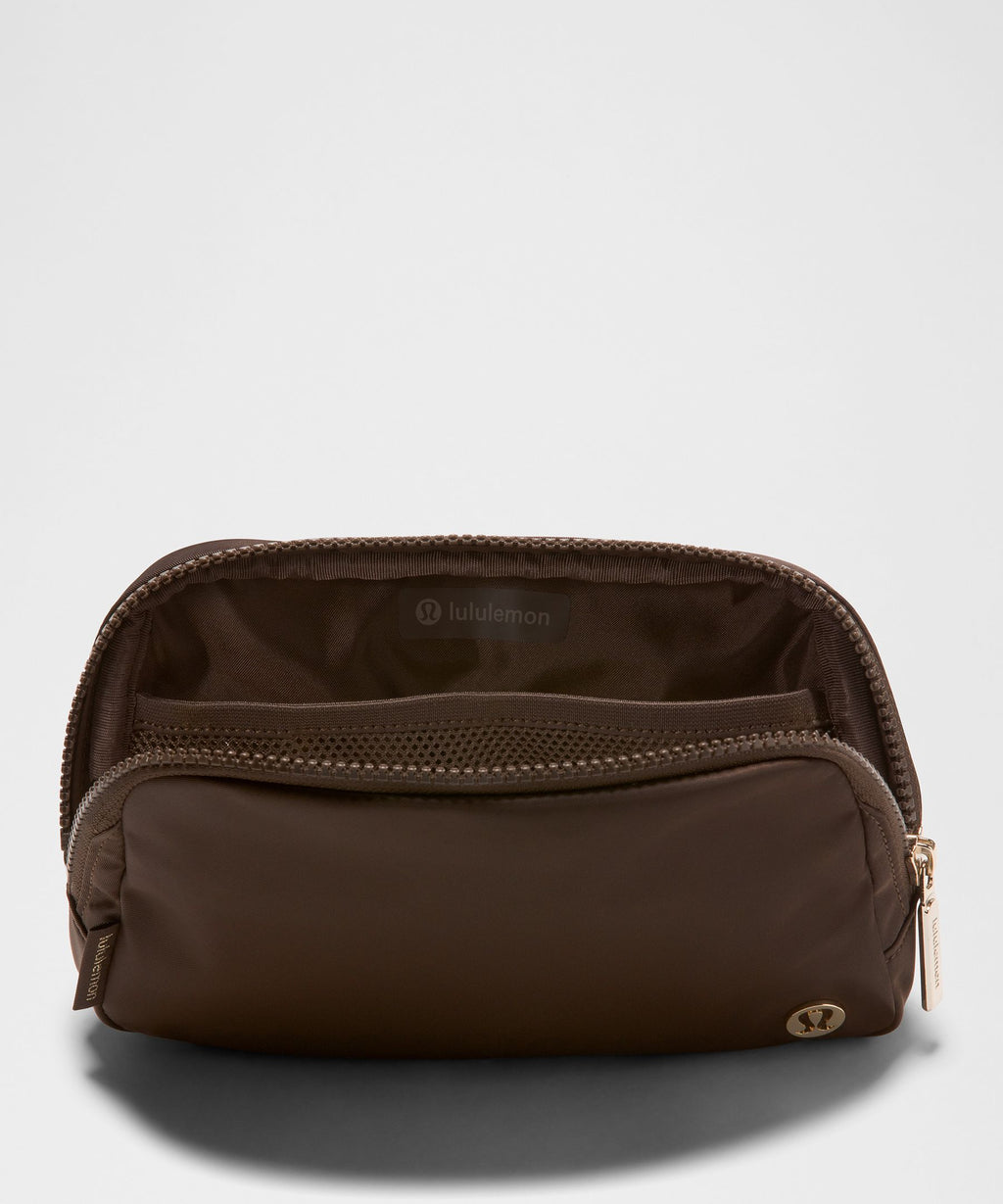 Everywhere Belt Bag with Long Strap 1L