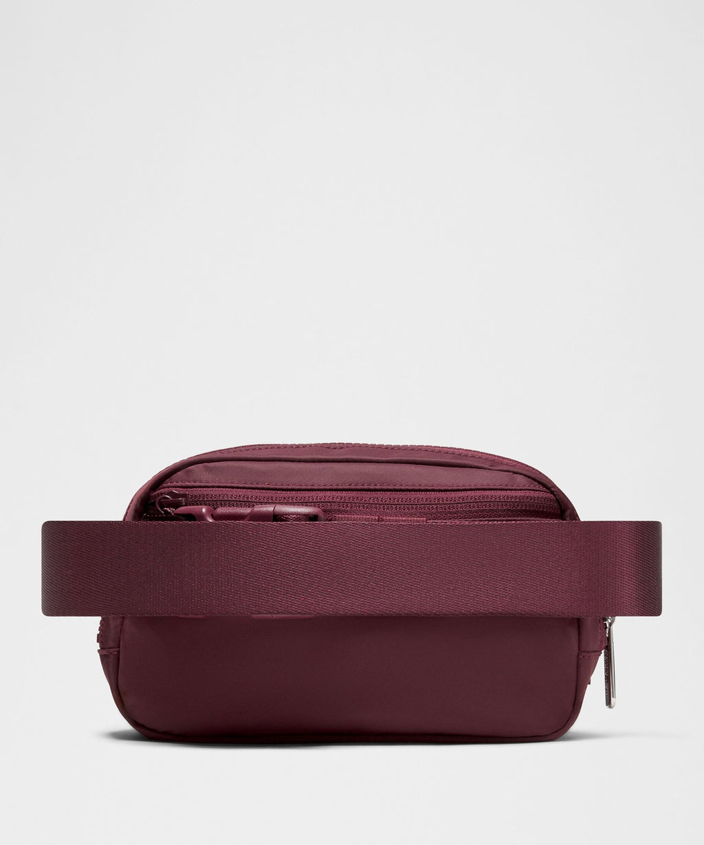 Everywhere Belt Bag with Long Strap 1L