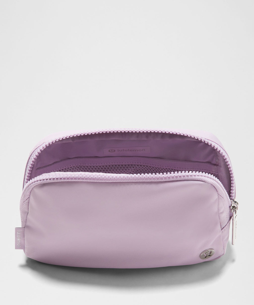 Everywhere Belt Bag with Long Strap 1L