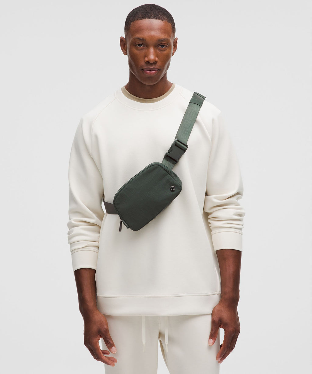 Everywhere Belt Bag with Long Strap 1L
