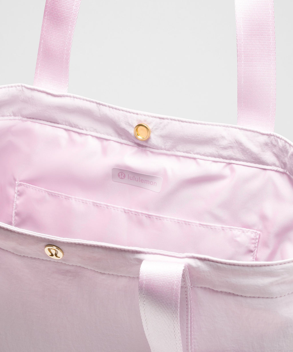 Daily Multi-Pocket Tote Bag 20L