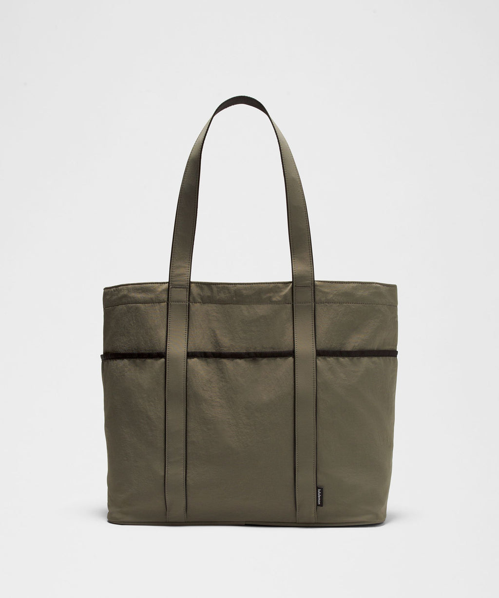 Daily Multi-Pocket Tote Bag 20L